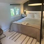 Cosy Loft W Private Pool & Patio