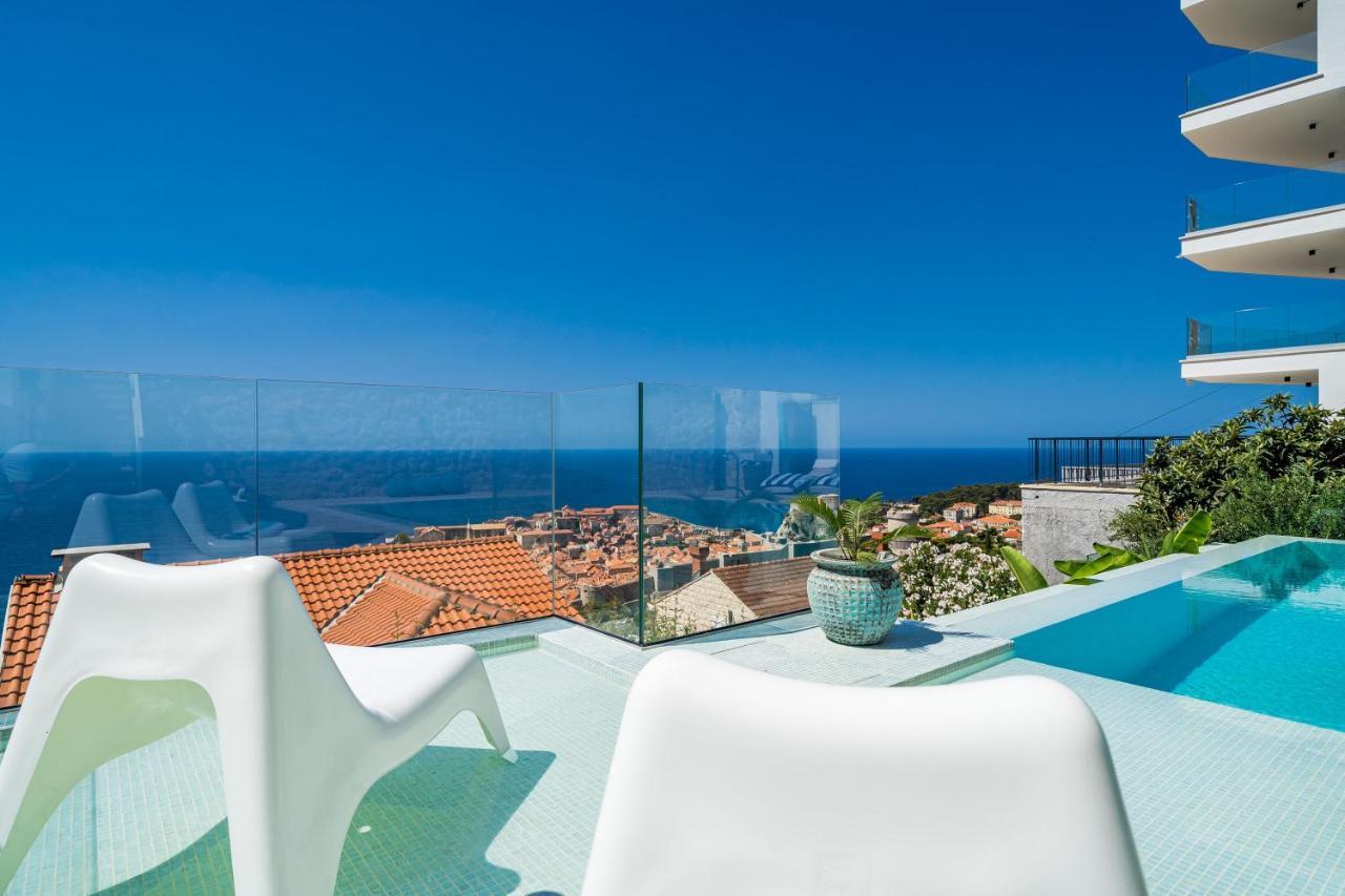 Cosy Loft W Private Pool & Patio Apartment