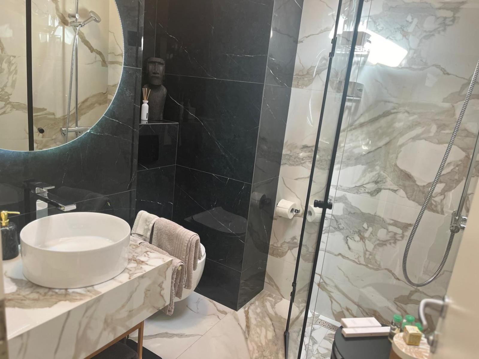 Apartment Cosy Loft W Private Pool & Patio *